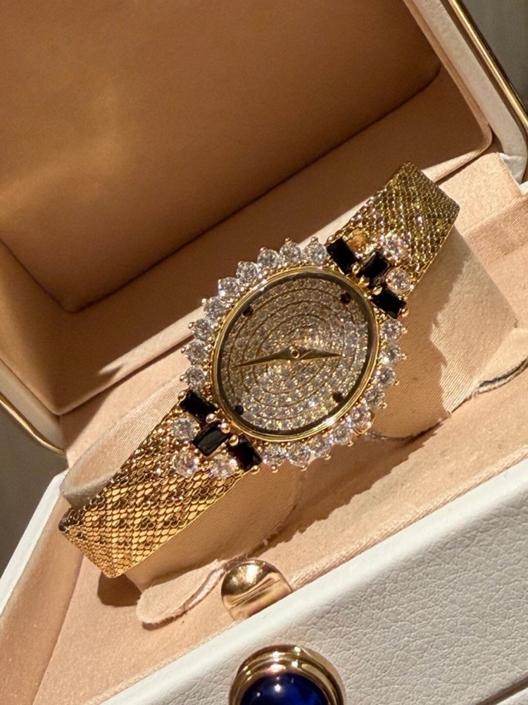 Vintage Ladies Oval Shape Quar - Jewelry Watches Vintage review and price